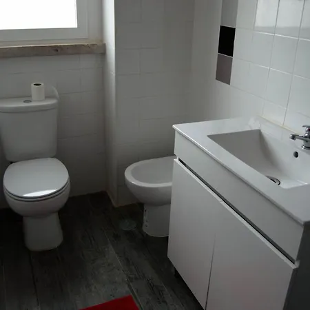 Albergue Terminal 3 *
